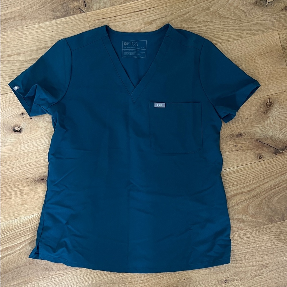 Figs Caribbean Blue V-Neck Scrub Top and Jogger Pants - Picture 3 of 9
